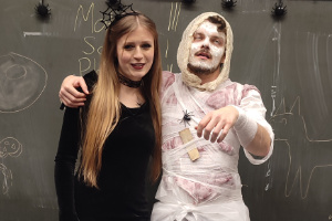 Towards entry "Haunted Group Party"