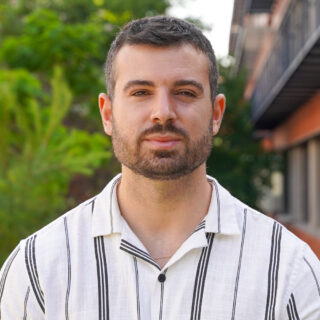 Towards entry "We are happy to welcome our new Alexander von Humboldt fellow Alejandro Cortés Villena"